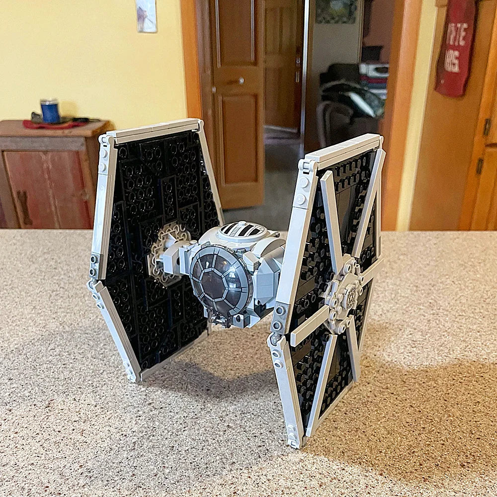 🛸 Galaxy TIE StarFighter – 75300 | Nave Clássica Star Wars (450 peças)